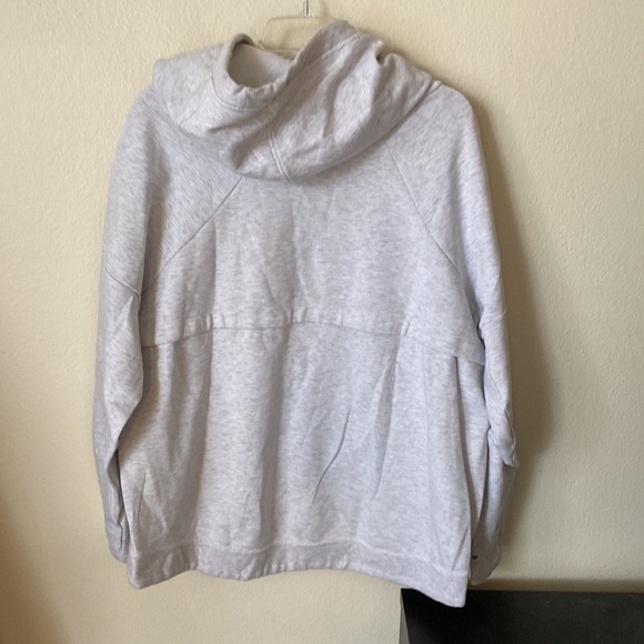 Nike Tech Fleece Women's Hooded Sweatshirt Light Grey Size XL Athletic Pullover - Picture 3 of 8